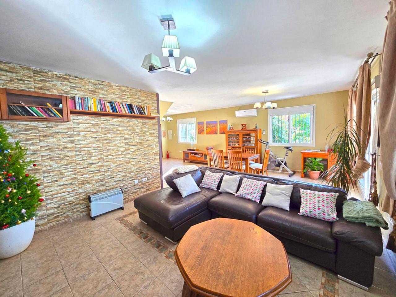 Villa Casa Luis Viñuela Esterno foto